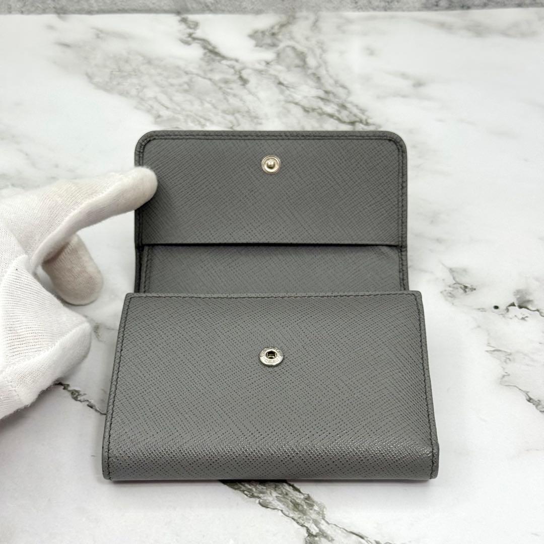 ◆◆mer＊さん専用◆◆【美品】PRADA プラダ 三つ折り財布 サフィアーノ