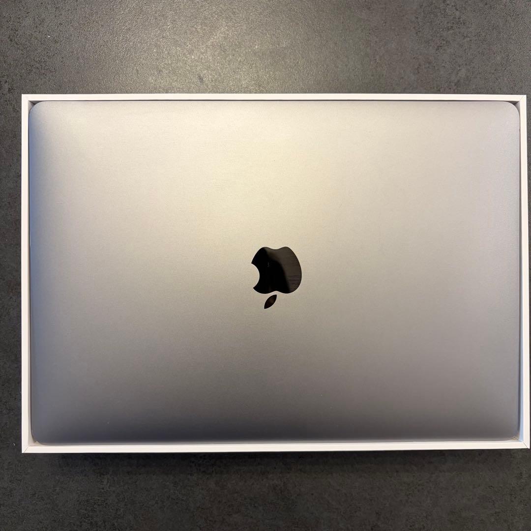 MacBook Air 13インチ2020 Intel i3 8GB 256GB