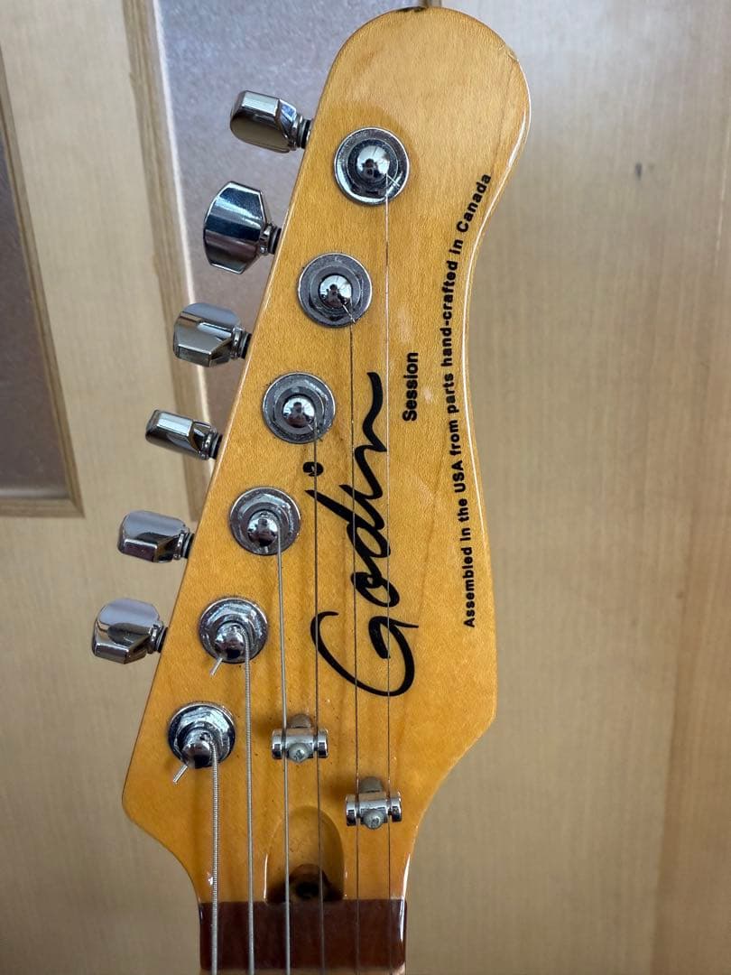 Godin Session エレキギター サンバースト ケース付き