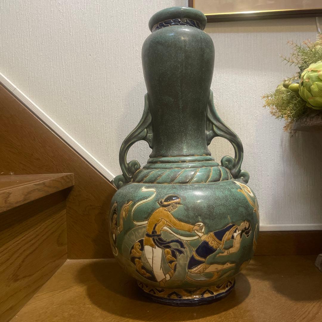 アジア アンテーク　陶器 壺型 陶芸品