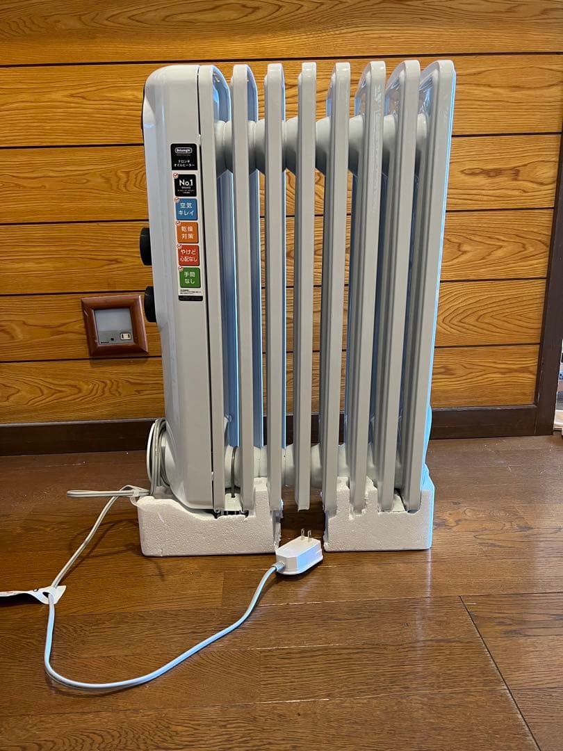 デロンギオイルヒーター rhj35m0812-dg