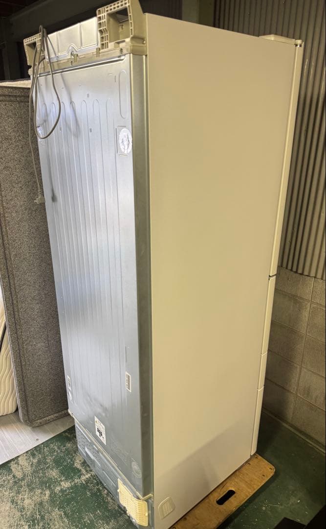 9r10 2021年製 509L 6ドア冷蔵庫 GR-T510FH ファミリー