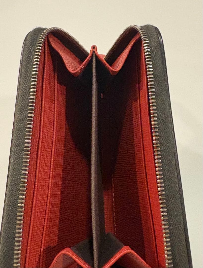 M！！FENDIモンスターケース