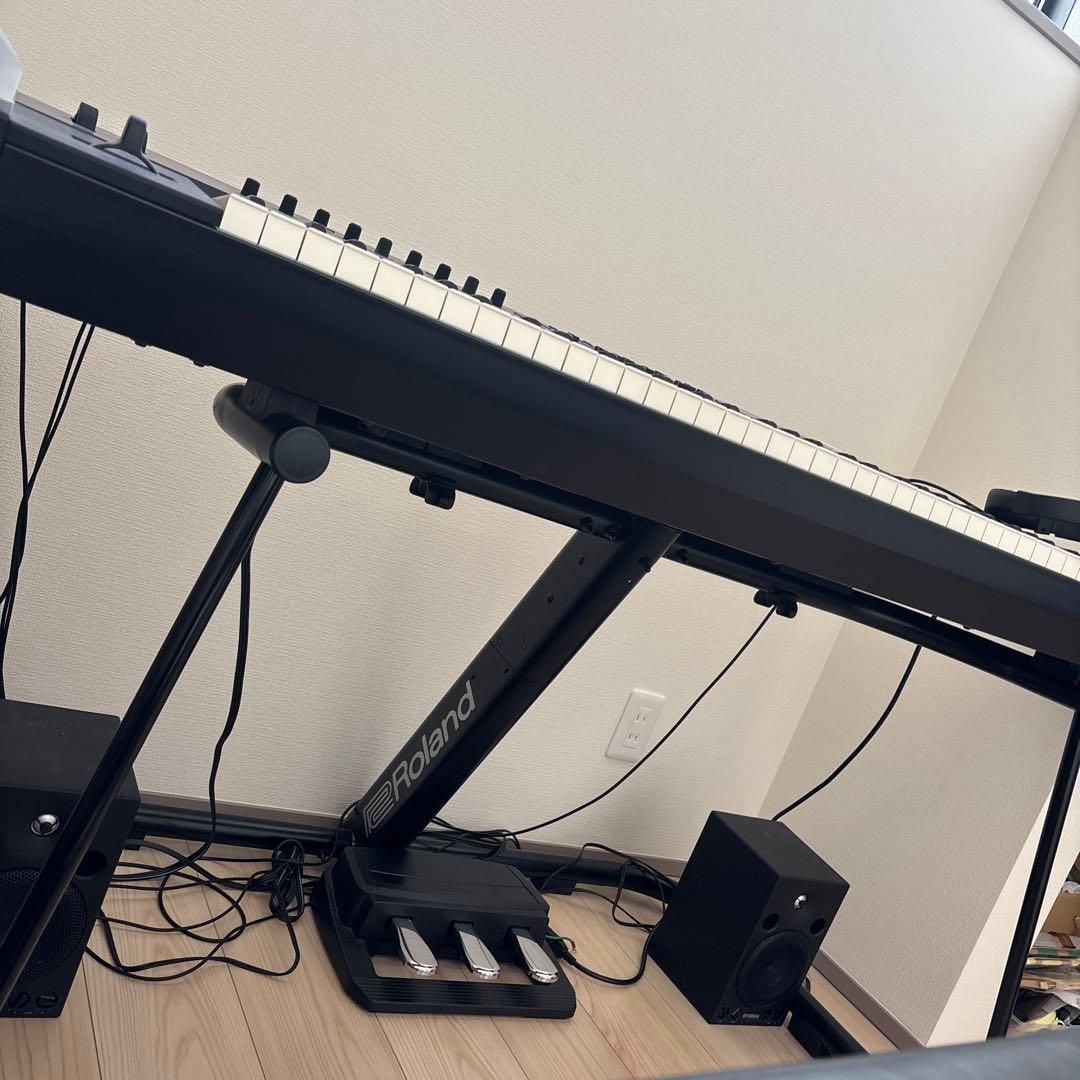 Roland RD-2000 ステージピアノ&スピーカー付き