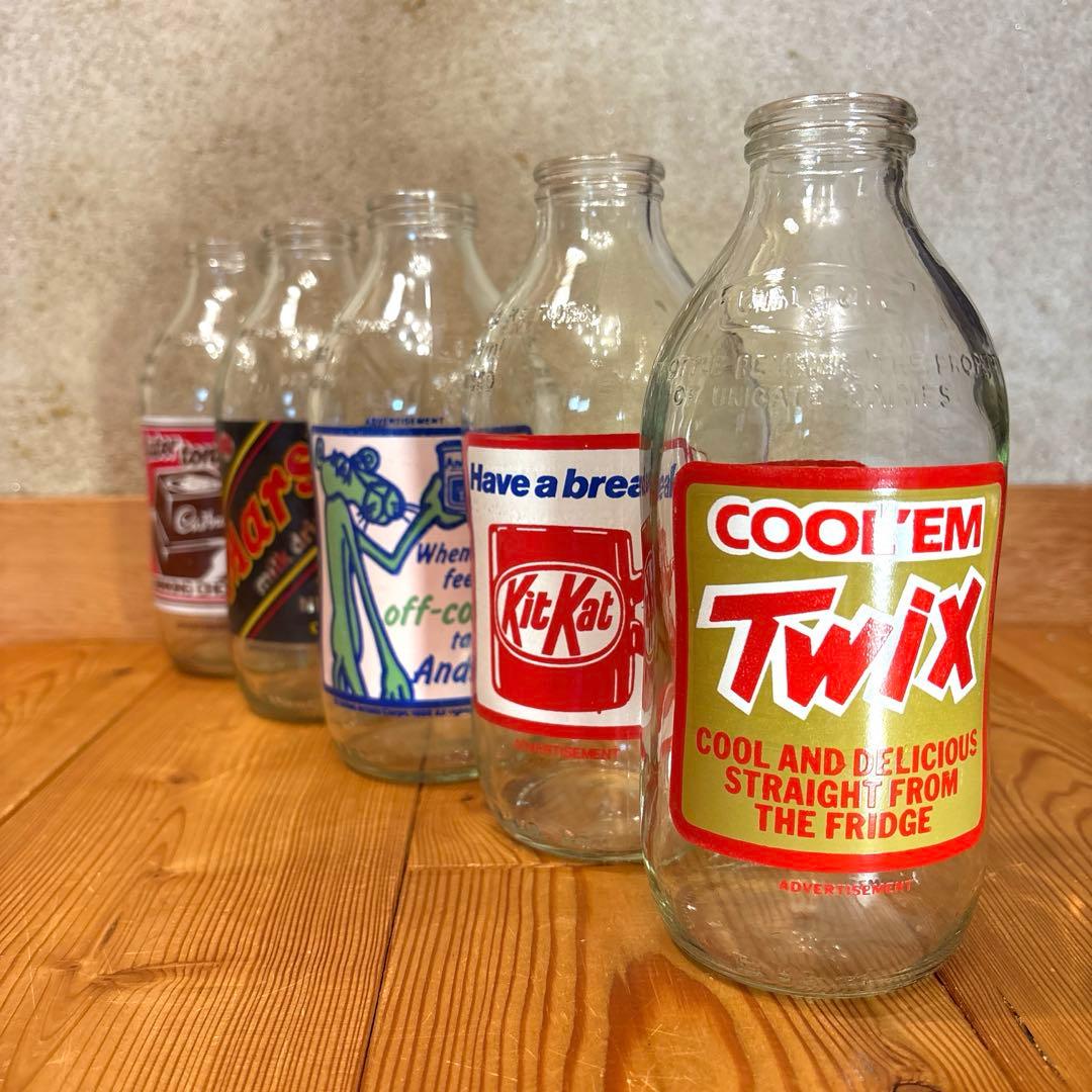1986年　イギリス　アドバタイジング　牛乳瓶　￼ピンクパンサー　キットカット