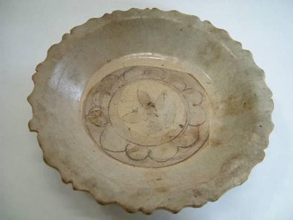 皿■高麗青磁花文花弁型鉢 碗 朝鮮 李朝 希少 古玩 唐物 中国 時代物 骨董■