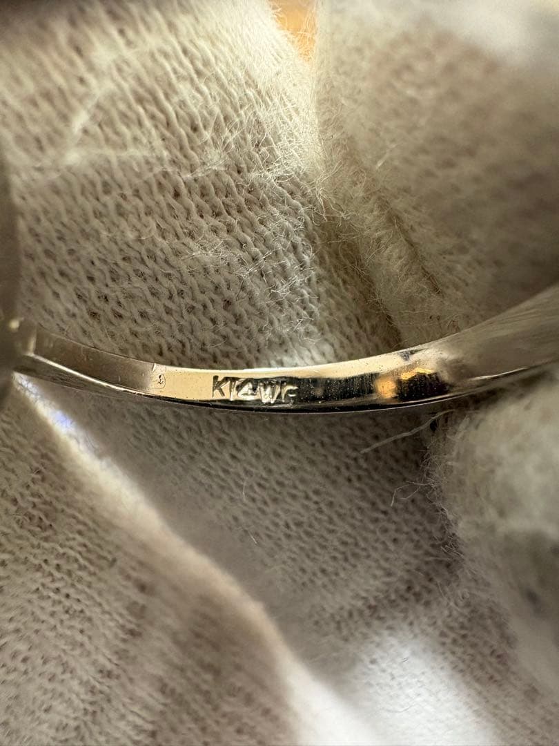 ふ*ろ様 リング　ジュエリー　レディース　石付き　金