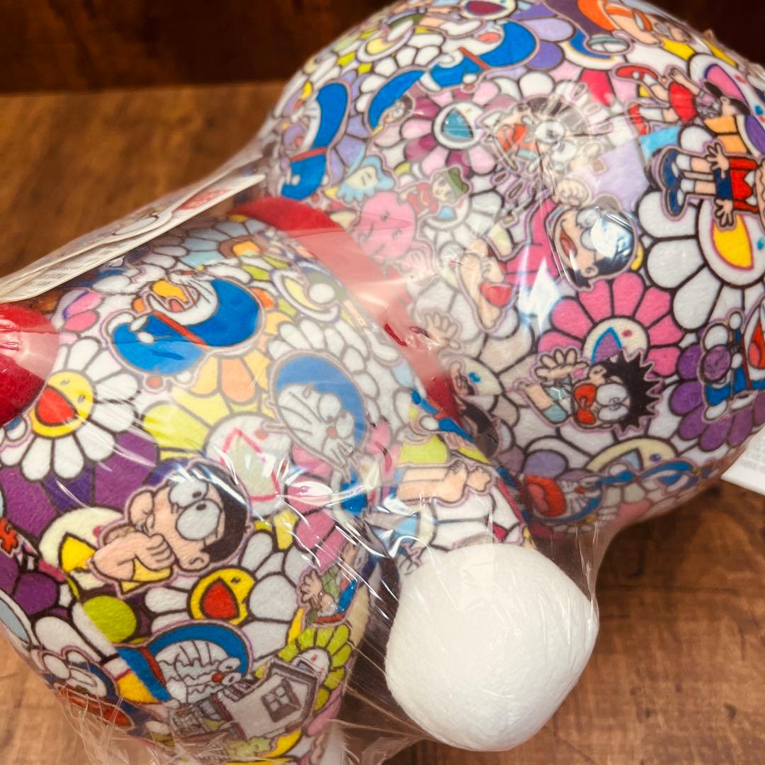 ドラえもん ぬいぐるみ ユニクロ 村上隆 コラボ UNIQLO TAKASHI