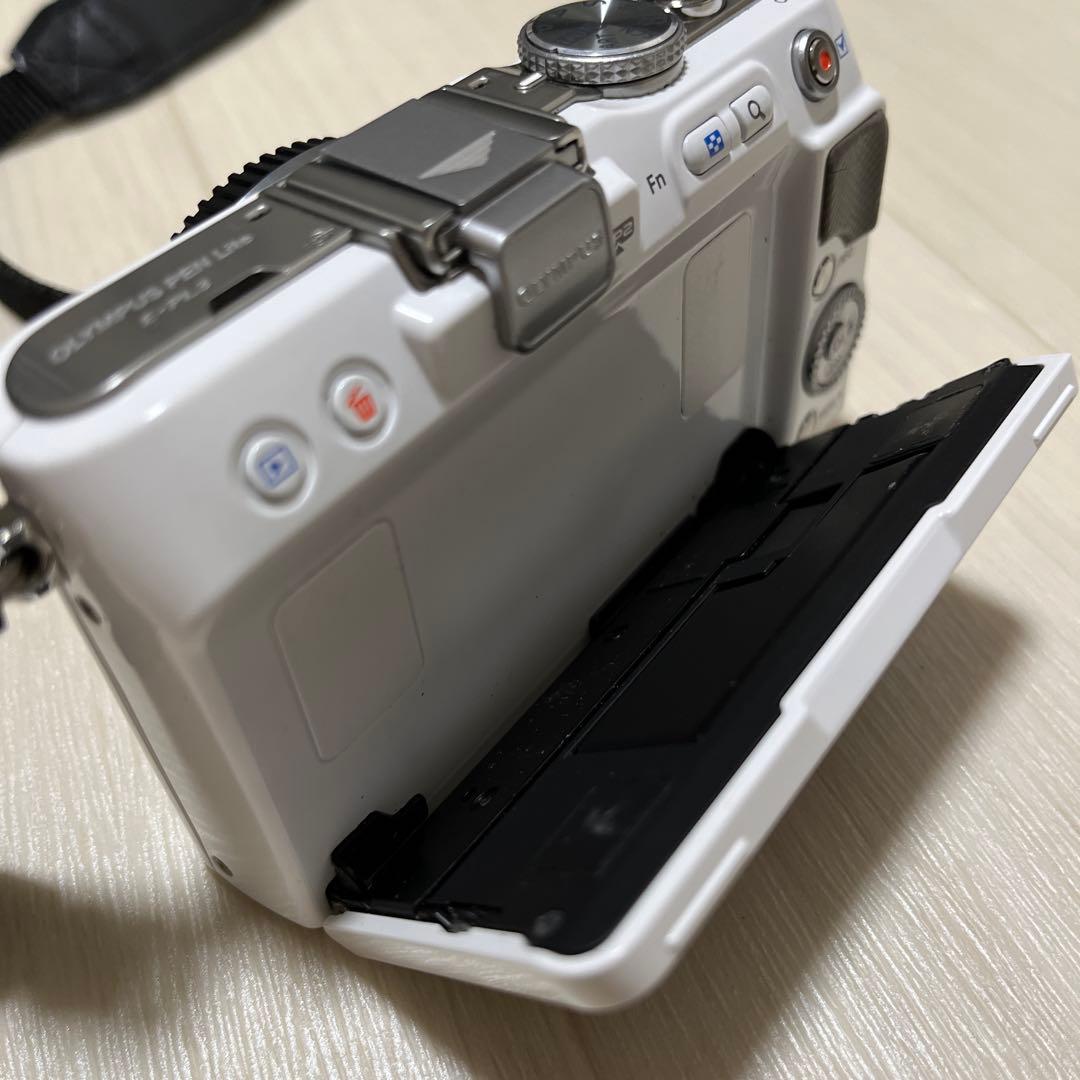 【箱無し】オリンパス　OLYMPUS PEN E-PL3 本体