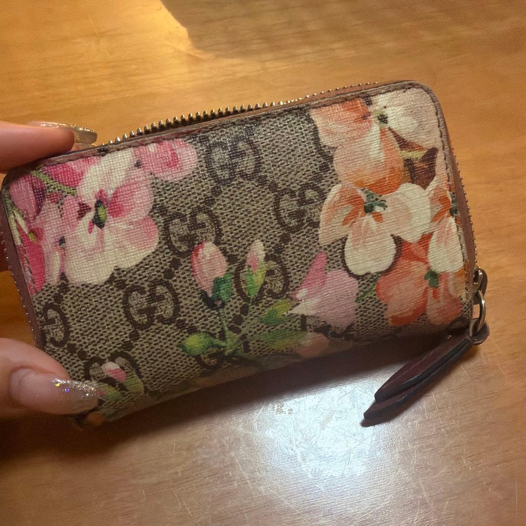 グッチ　ケース　カードケース　ブルームス　花柄