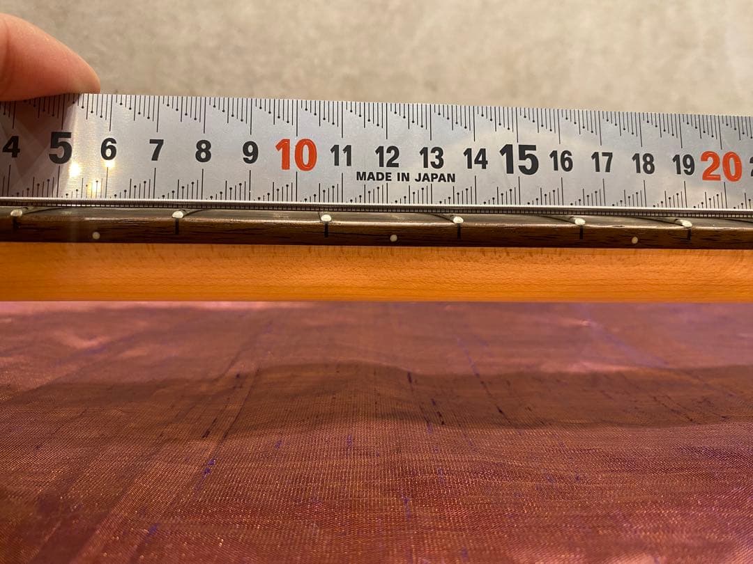 OBEY × SQUIER ストラトキャスター　オーベイ　スクワイヤー