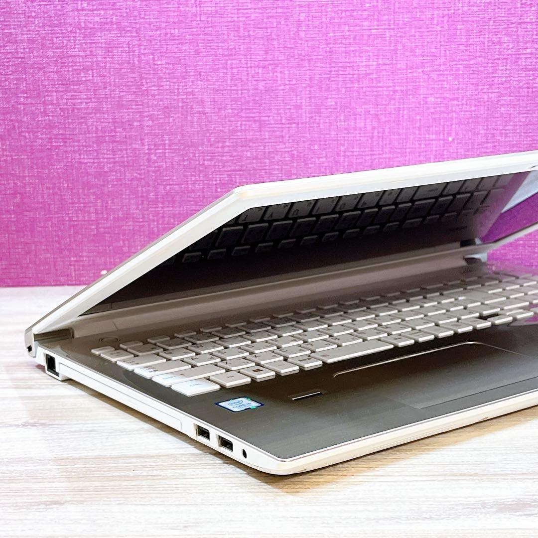 上品ゴールド✨Win11✨すぐ使えるノートパソコン✨カメラ✨ブルーレイ✨フルHD