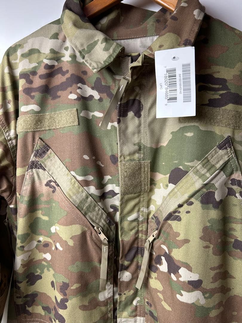 未使用　米軍　マルチカモ　OCP 迷彩　ミリタリー　カバーオール　Lサイズ