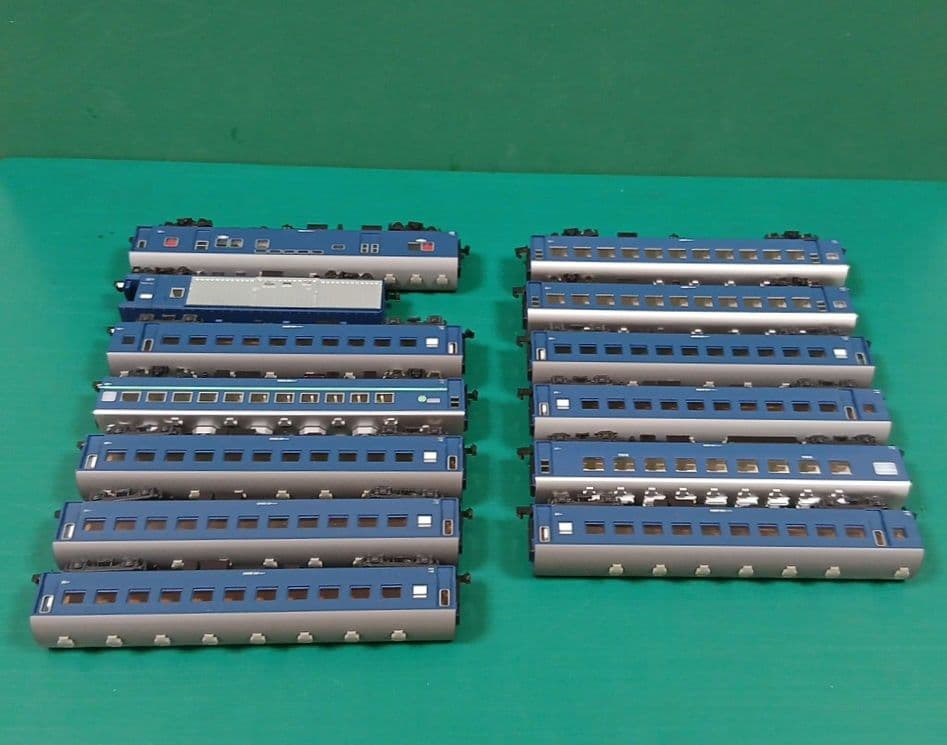 KATO　急行八甲田風　13両