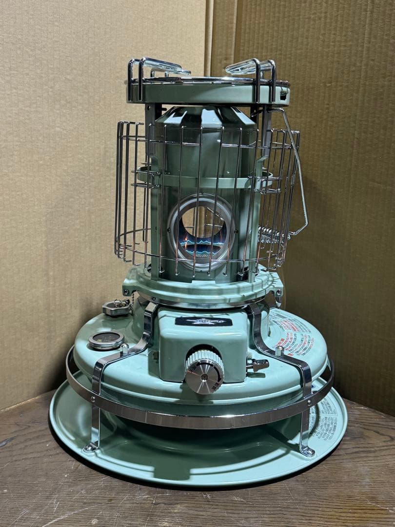 アラジン ブルーフレームクッカー BF4001 (出荷前に灯油を抜いてあります)