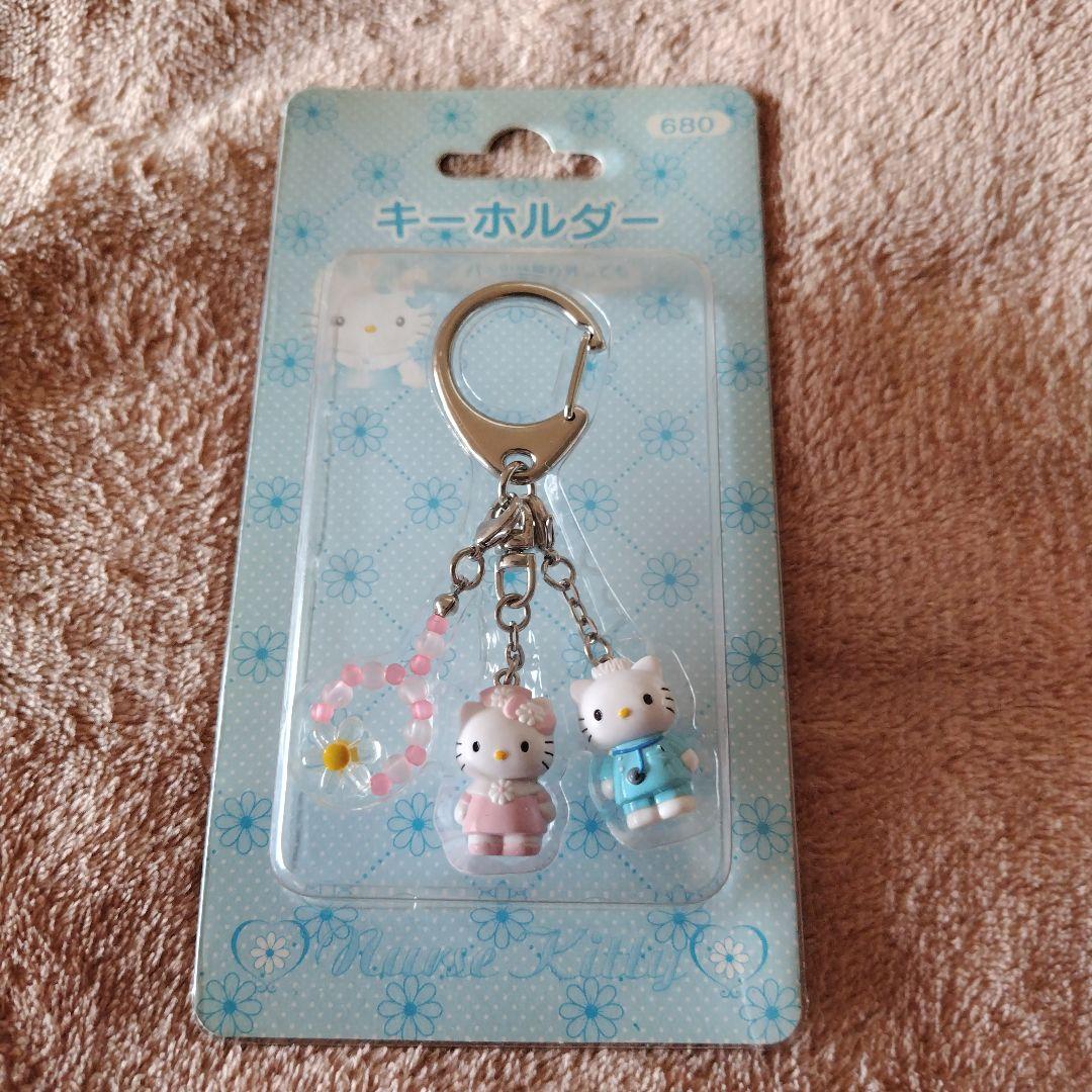 ハローキティ キティナースとダニエルドクターのキーホルダー　ボールペン