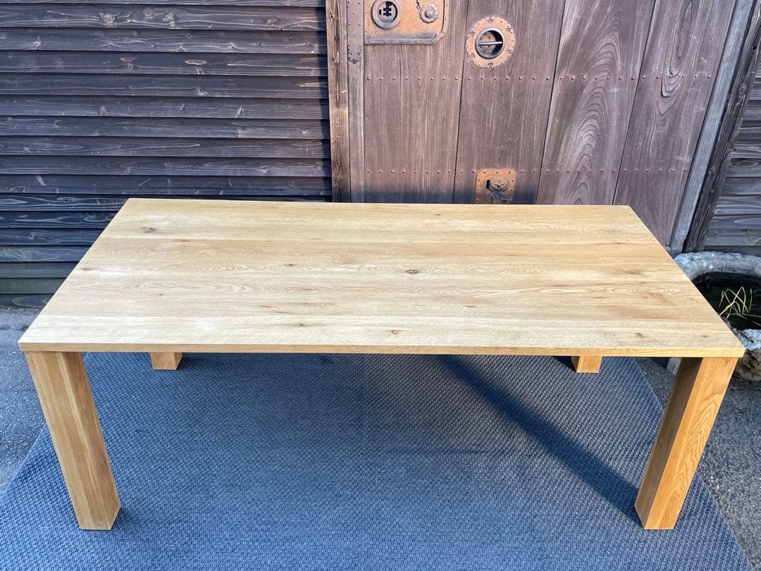 クラッシュゲート　デン　ダイニングテーブル　180cm　ナラ材　仙台　宮城