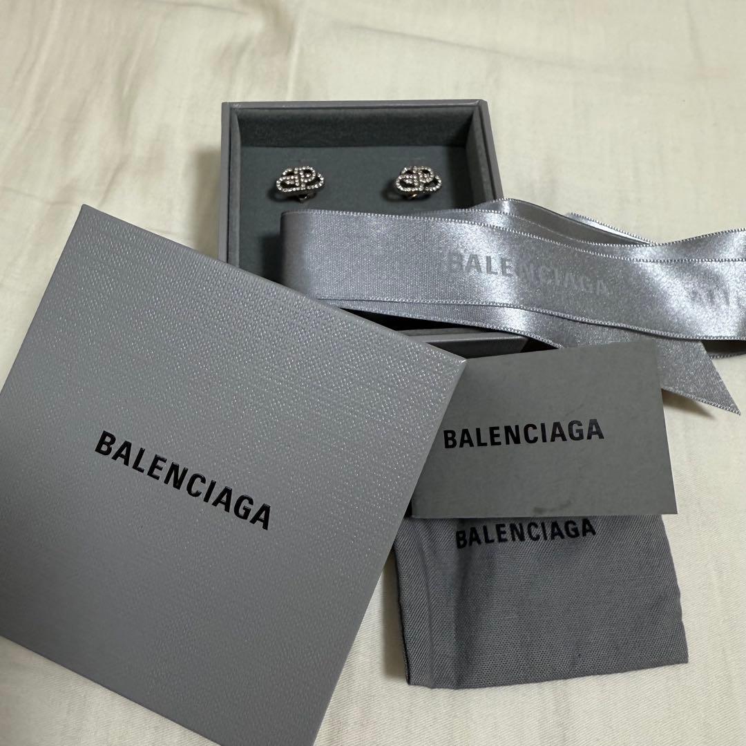 BB XS Stud バレンシアガ ピアス stud ラインストーン シルバー