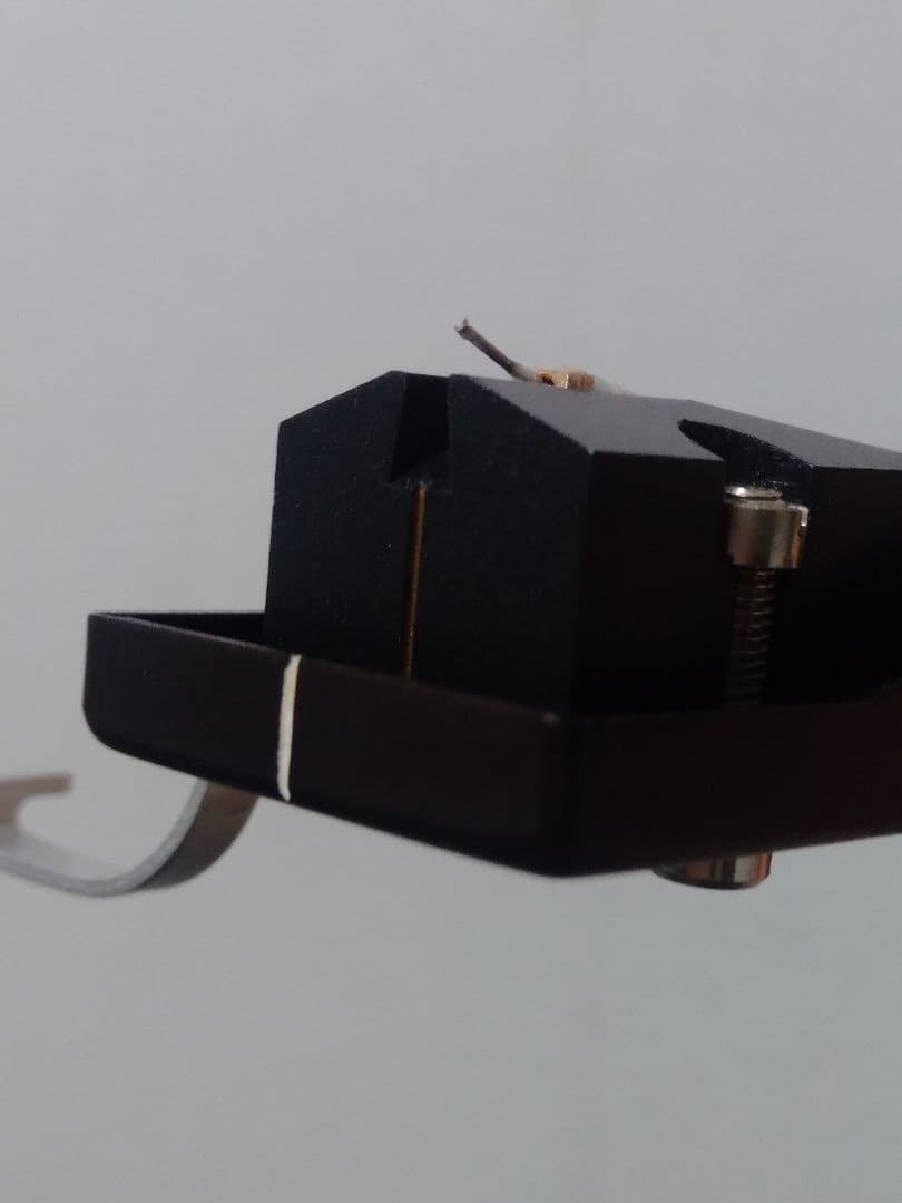 デノン MCカートリッジ DL-103LC2 修復品ですが音質良好