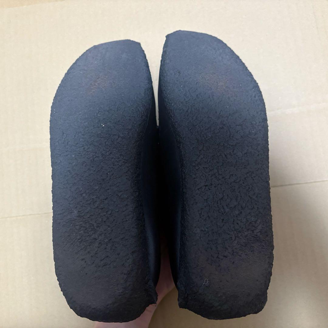 クラークス ナタリー ブラック レザー ブーツ