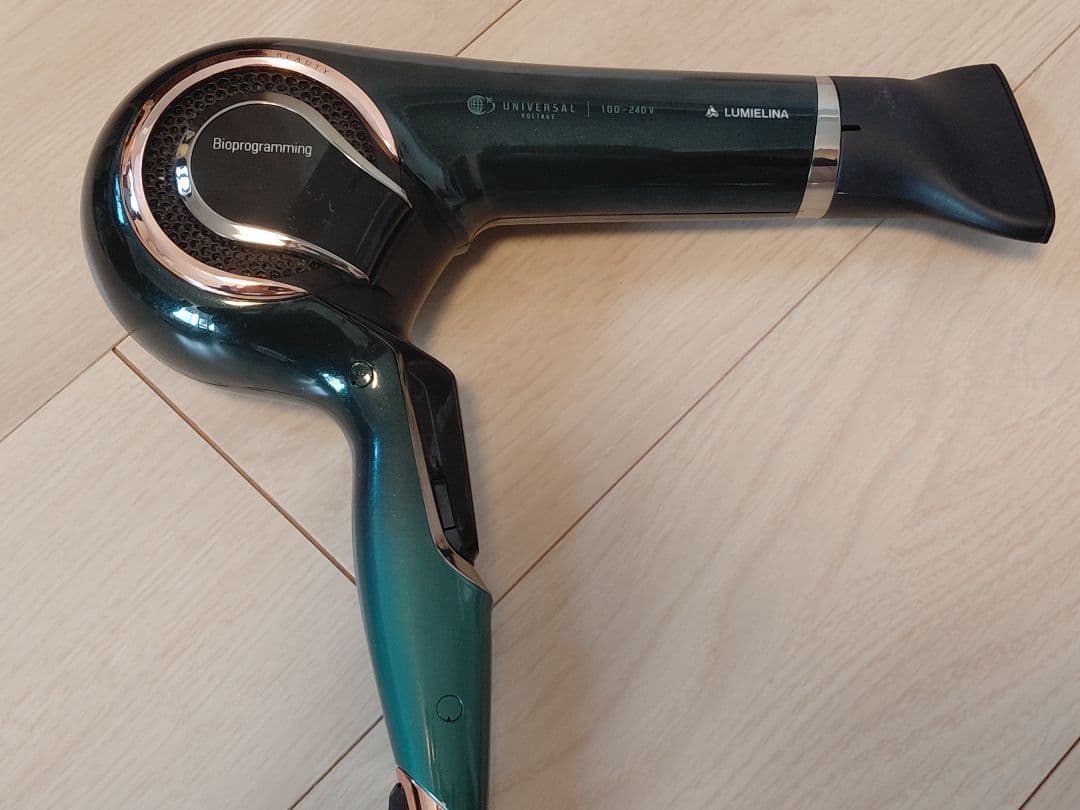 ヘアドライヤー