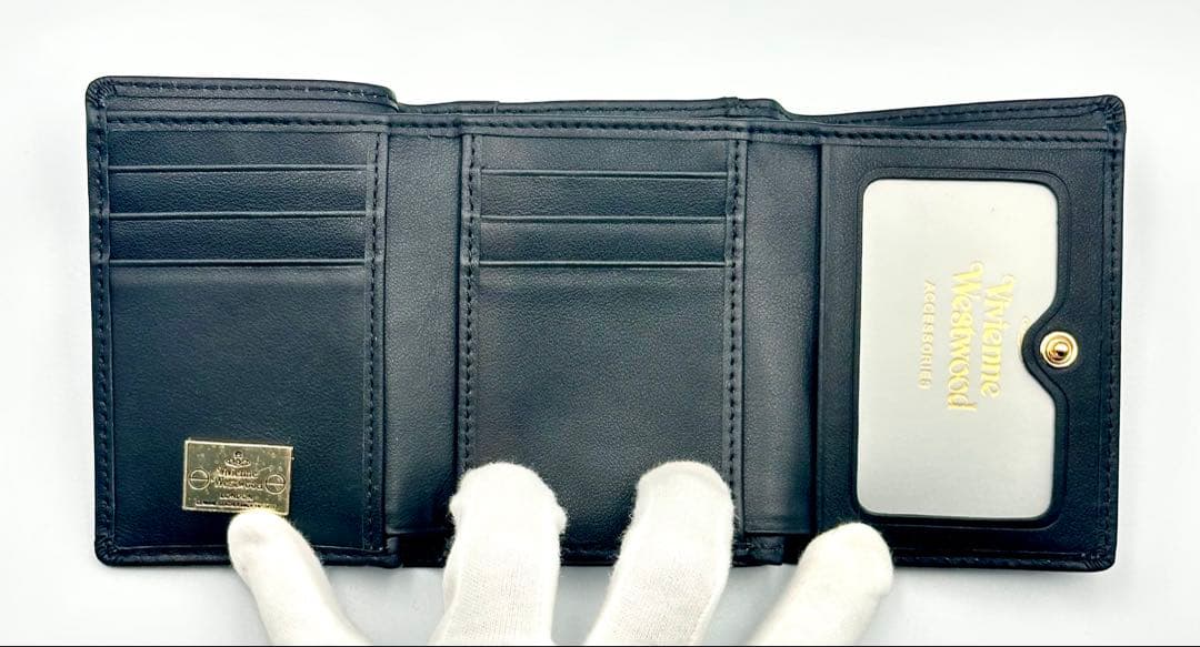 【新品✦人気】Vivienne Westwood 三つ折り財布 黒 ブラック
