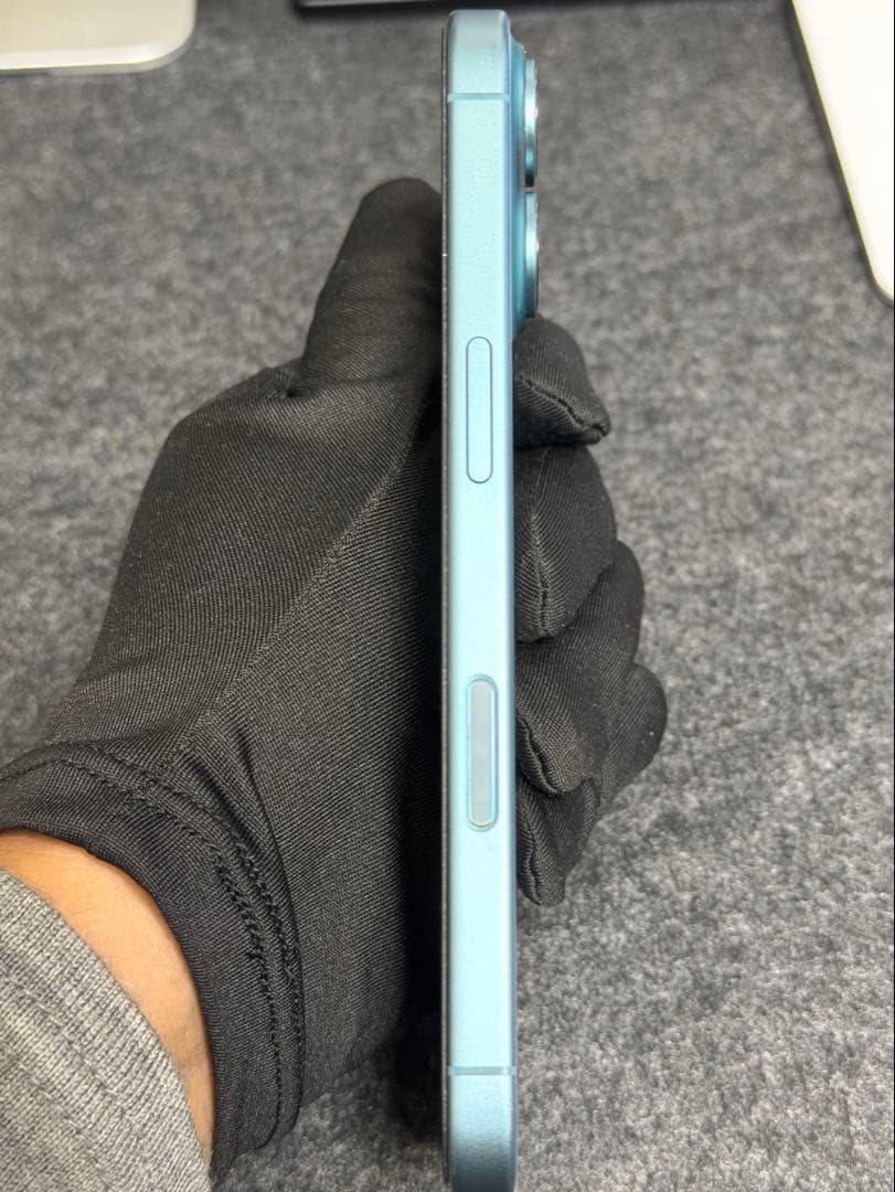 Apple iPhone16 256GB ティール