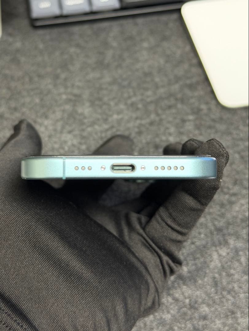 Apple iPhone16 256GB ティール