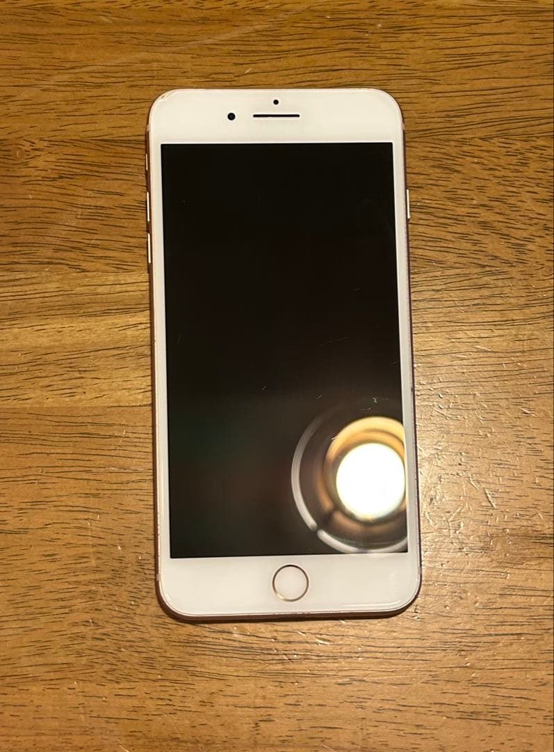 Apple iPhone 8 Plus 本体　ゴールド 箱付き