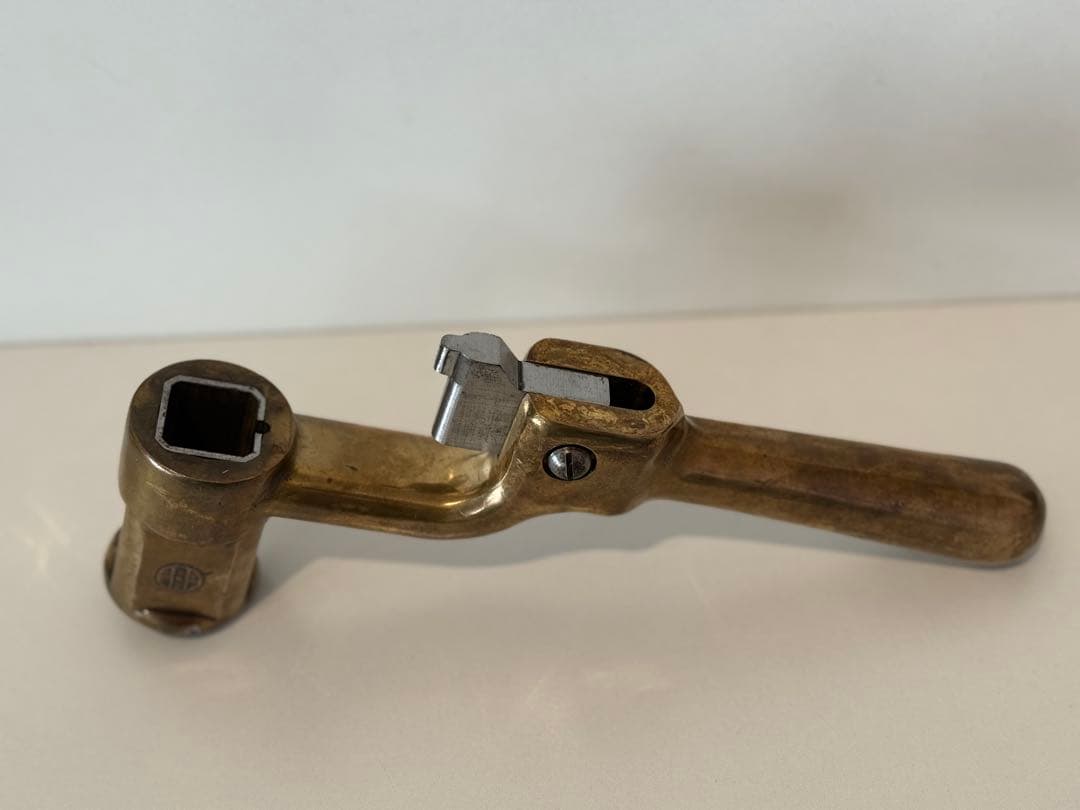 鉄道 ブレーキハンドル