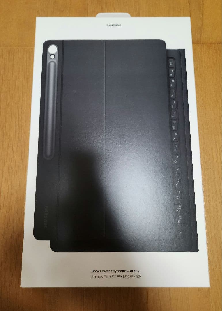 Galaxy Tab S10FE+と純正カバーと純正キーボードカバー