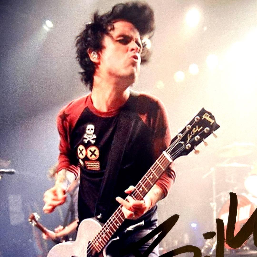 ビリー・ジョー・アームストロング直筆サイン入り2Lサイズ写真…