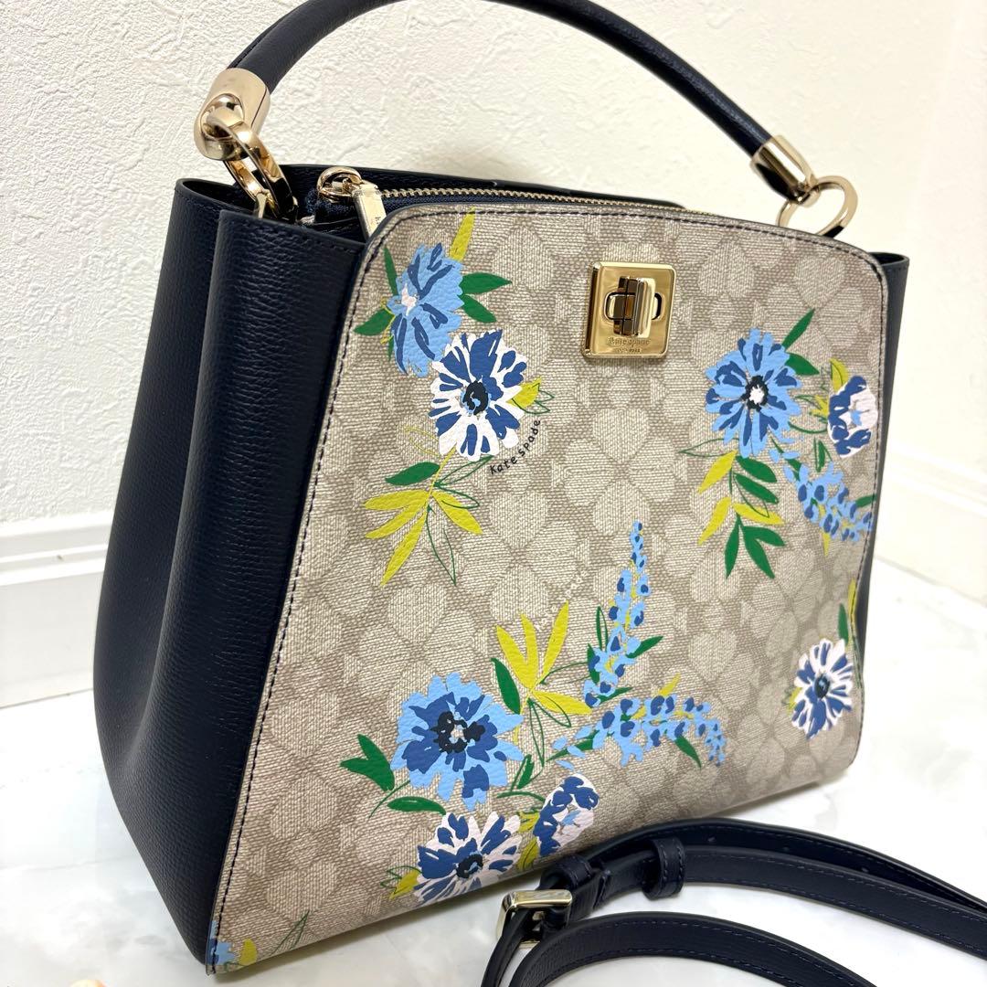 ⬛︎ベティー⬛︎ケイトスペード スペード フラワーフェスティバル ミディアム