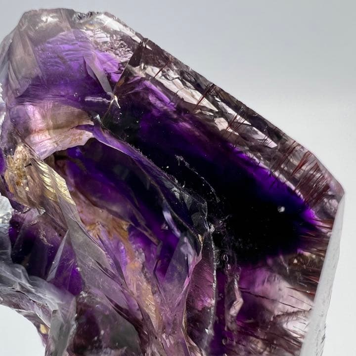 極上 水入り シャンガンアメジスト(ジンバブエ産) クリスタル 原石 鉱物標本