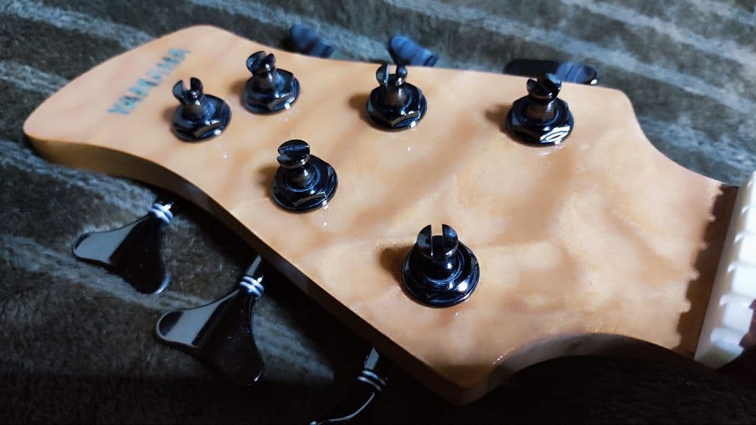 ベース YAMAHA TRB1006J NT