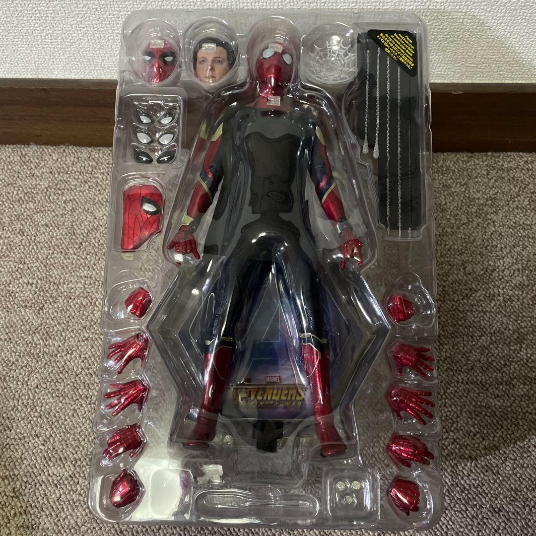 【美品】 アベンジャーズ　インフィニティ・ウォー　アイアン・スパイダー