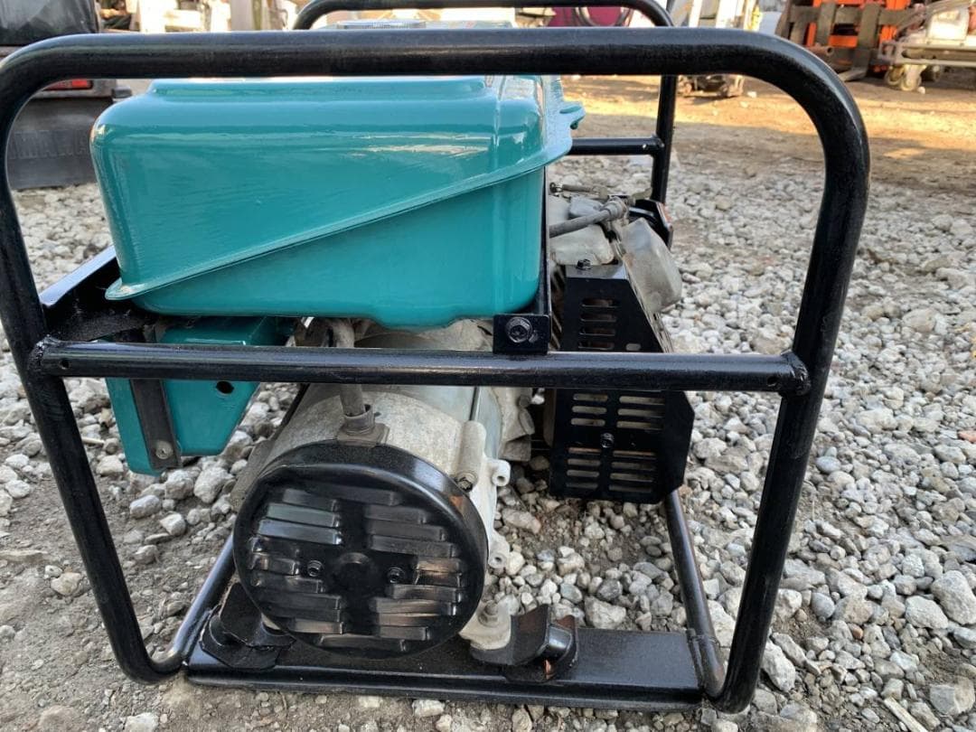 6ヵ月保証付き☆SUZUKI スズキ 発電機 SV2300H　エンジン式