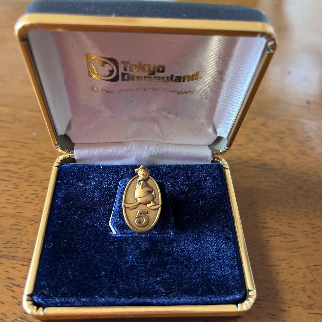 オリエンタルランド　サービスアワードピン(5.10.15.20)