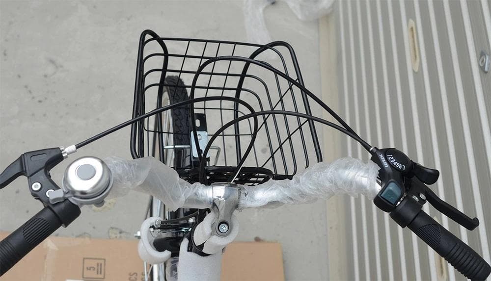 在庫処分折りたたみ自転車 6段変速２６インチミニベロ ママチャリカゴ付【黒】