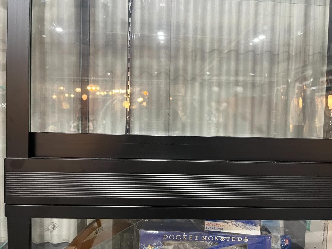 【引き取り限定③】ガラス棚 / ショーケース