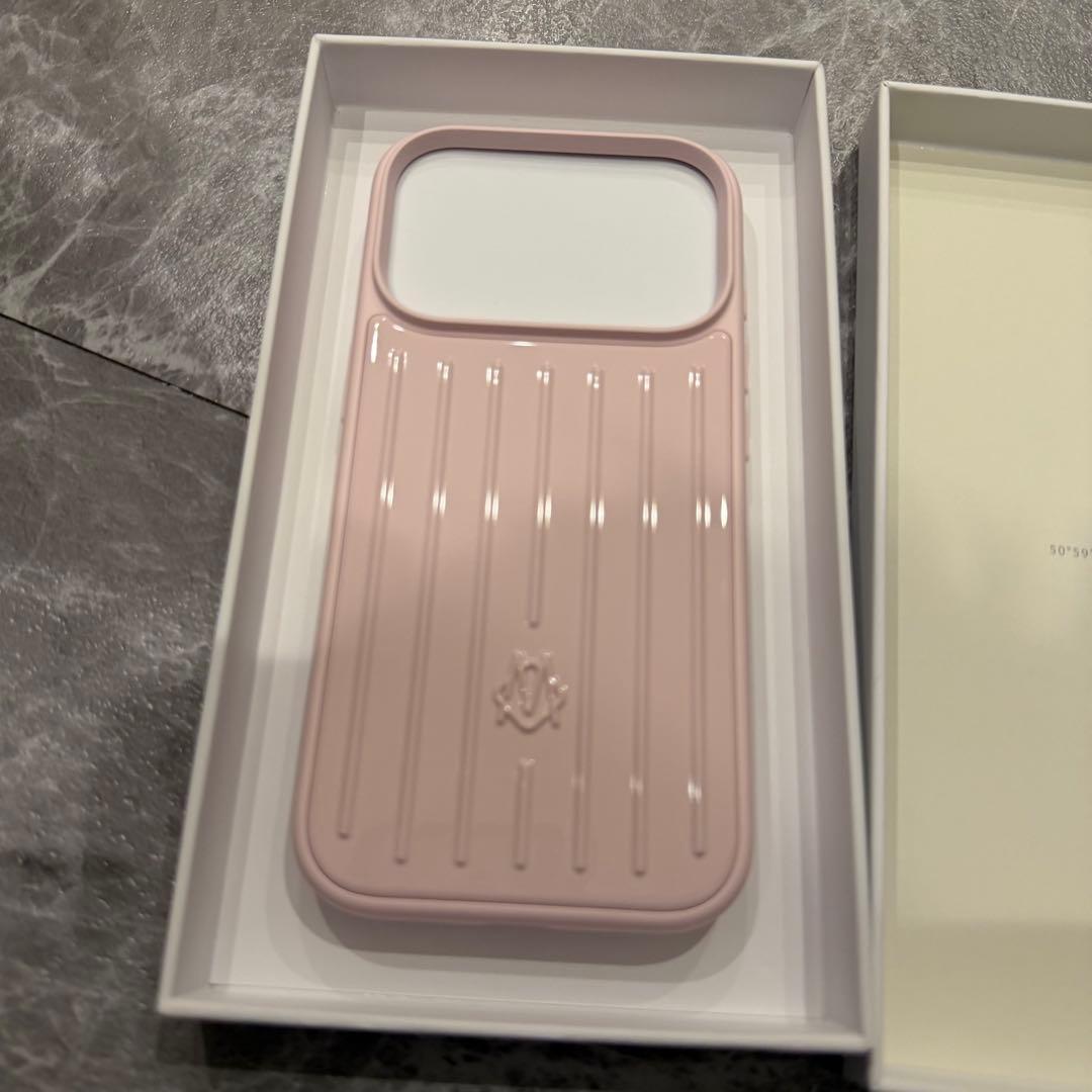 新品未使用　RIMOWA iPhone 17 Pro ケース バレリーナピンク