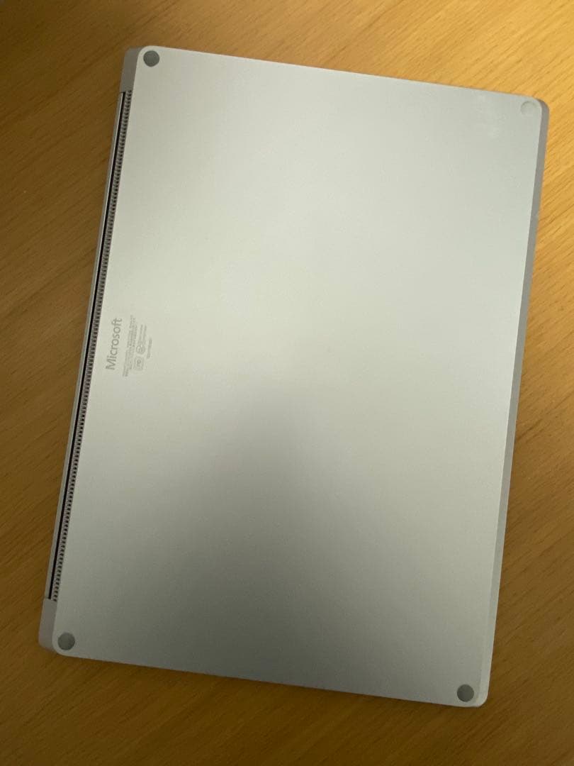 大画面15インチタッチパネル/Surface laptop 3