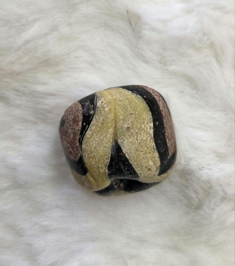 015蜻蛉玉　 古いアートピース 赤黒黄