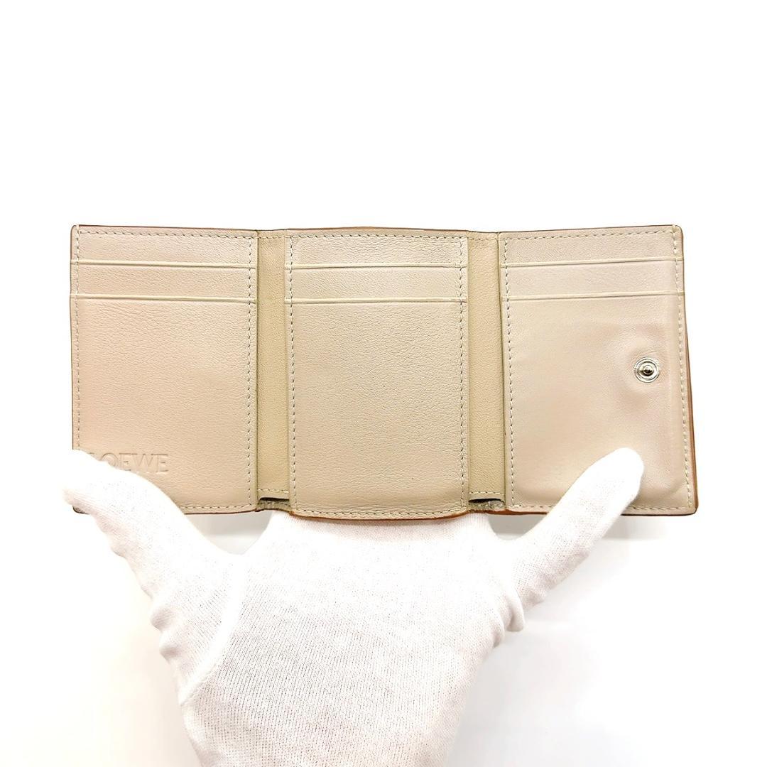 ◇ロエベ◇レザー/アナグラム/トライフォールド/コンパクトウォレット/折り財布