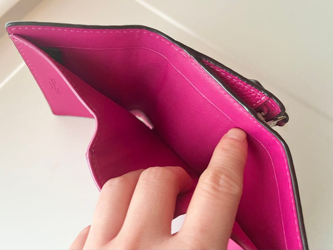 【美品】COACH スタッズ 三つ折り財布 ピンク