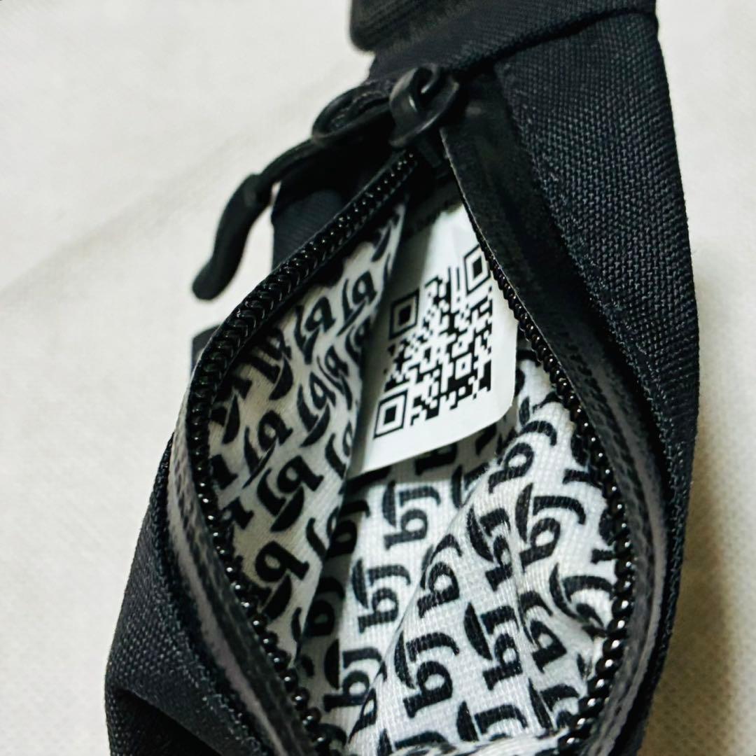 【未使用】バッグジャック　カードホルダーツイスト　モバイル　ブラック　ミニサイズ