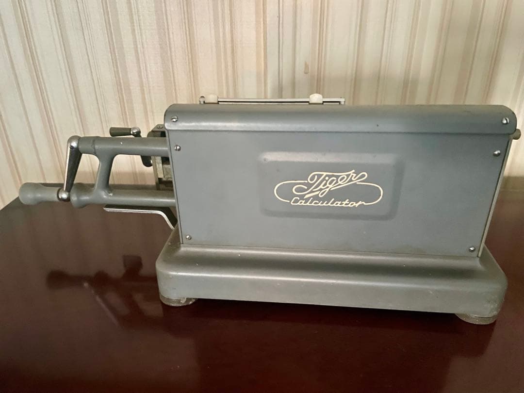 TICER タイガー 機械式計算機　アンティーク　手回し計算機