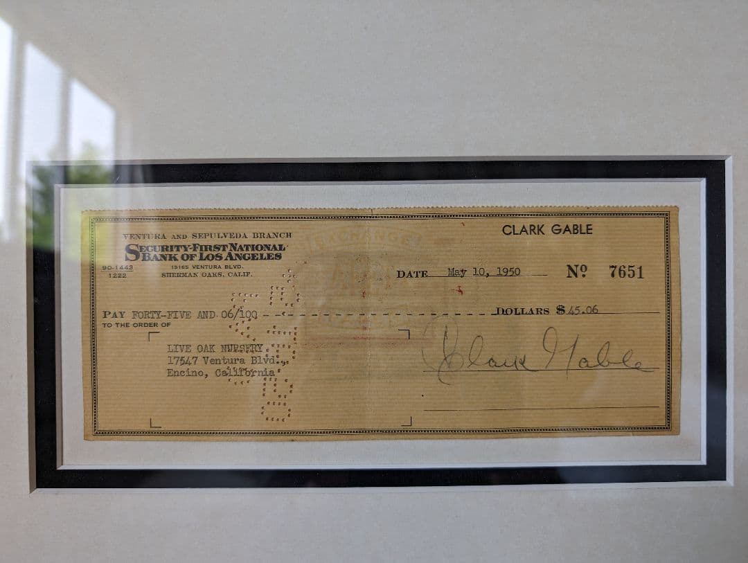 希少クラ−ク・ゲ−ブルの直筆シグニチャー入り小切手、写真等（証明書付き）