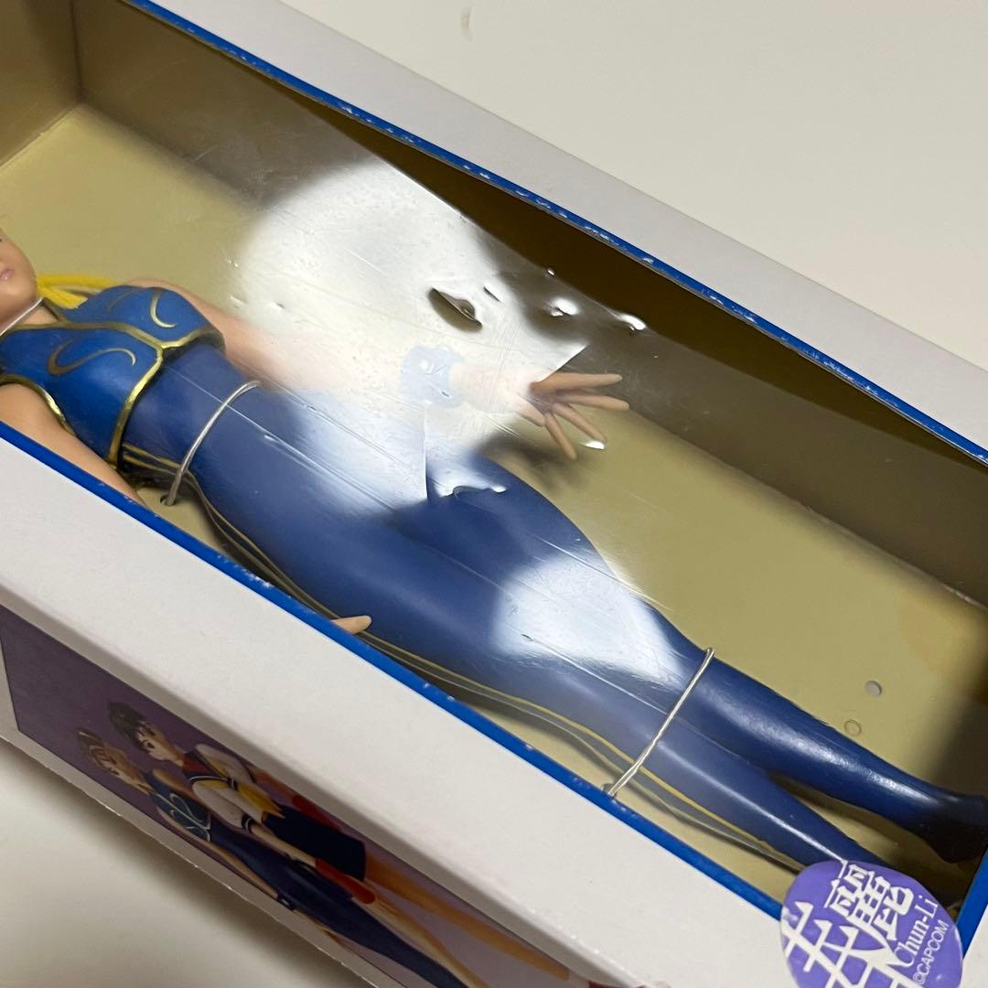 ストリートファイター 春麗　チュンリー ソフビ　海洋堂　フィギュア