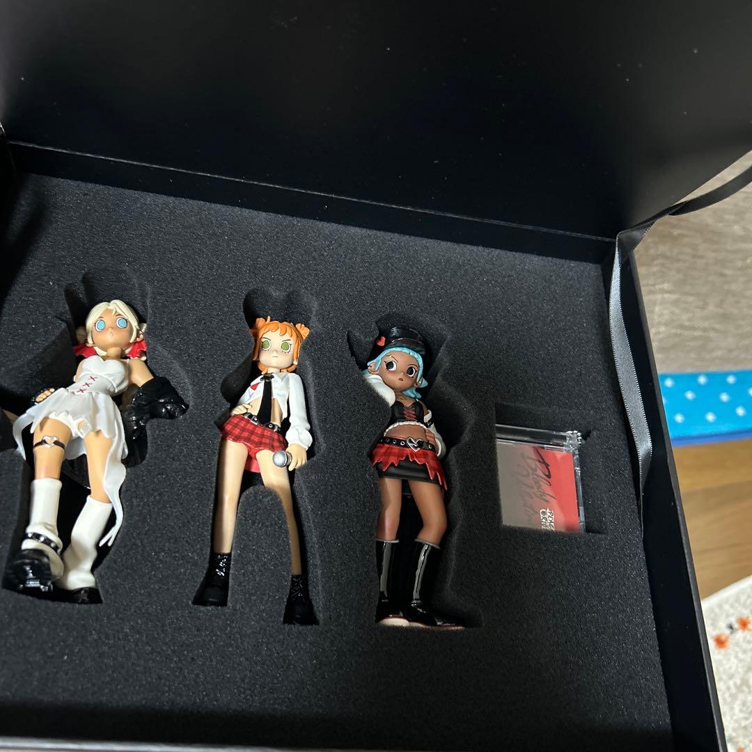 PEACH RIOT Bloody Valentine フィギュアセット